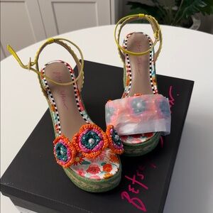 BETSEY JOHNSON MARBELA Size 6.        Colorful Floral Wedge Sandals